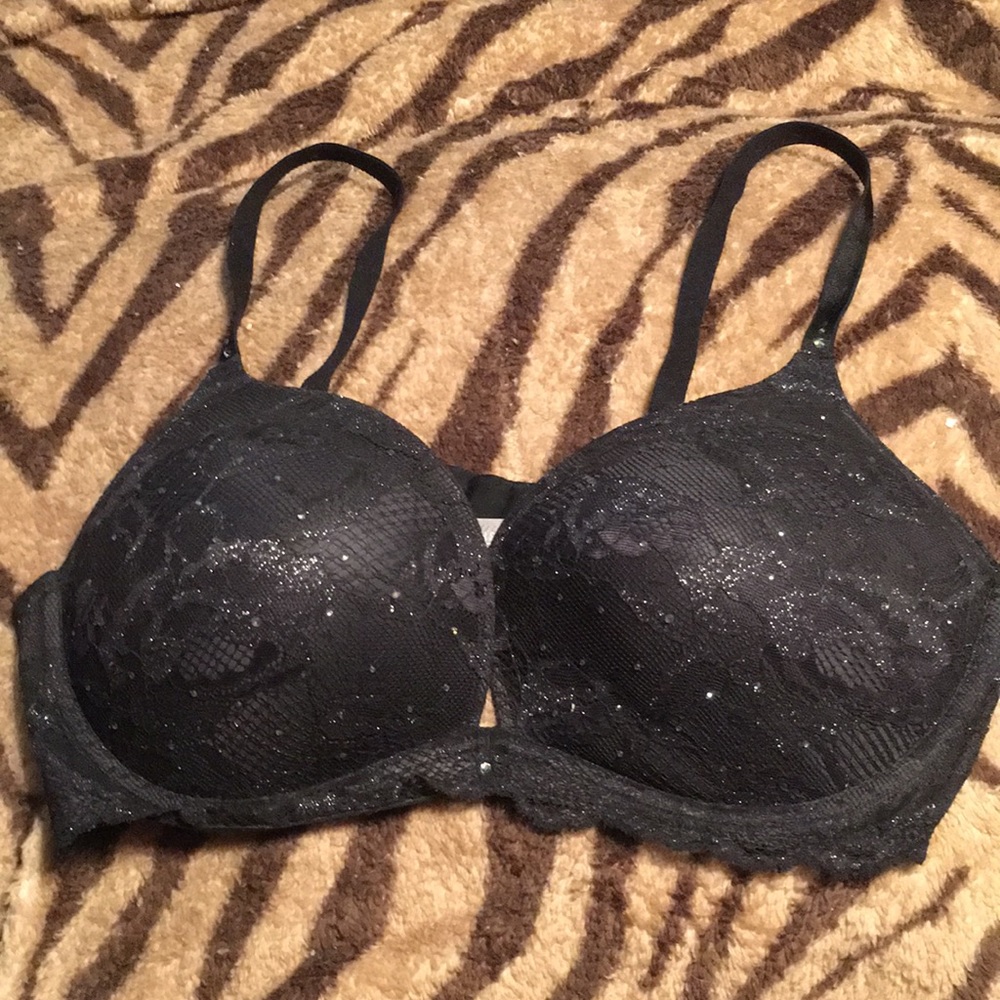 Victoria’s Secret biofit push up bra